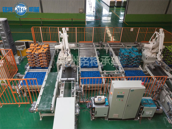 祥得士集團機(jī)械手碼垛現場 祥得(dé)士集團機(jī)械手碼垛現場