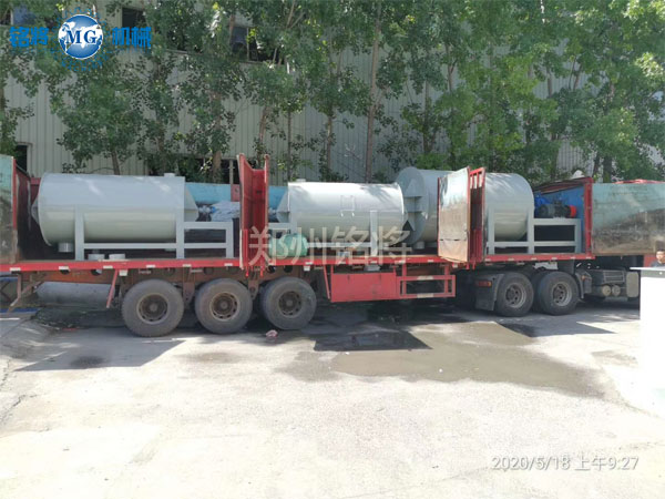 河北邢台三台多螺帶攪拌機(jī)發貨(huò)場景