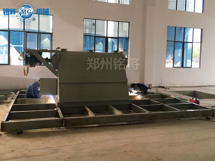 江西膩子(zǐ)粉設備安裝現場(chǎng)4 江西膩子粉設備安裝現場4