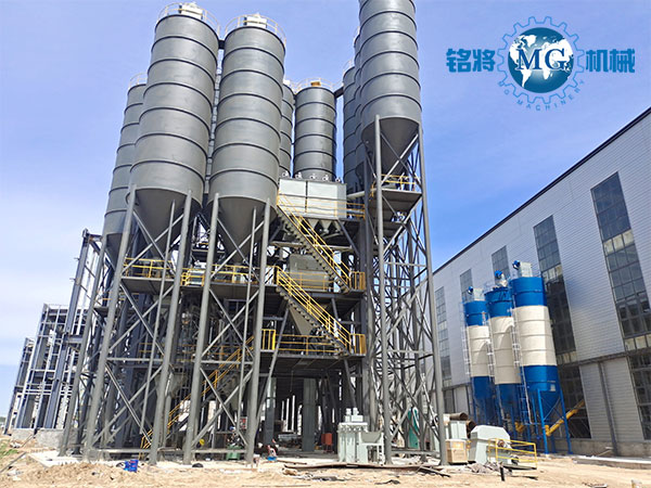 幹混砂漿設備買新設備好還是二手的好 幹混(hún)砂(shā)漿設備(bèi)買新(xīn)設備好還是二手的好