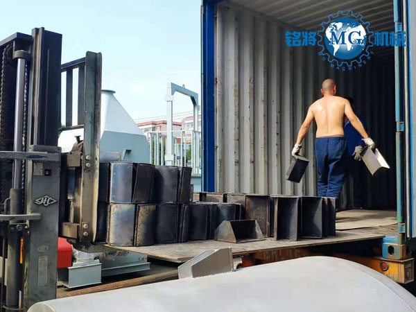 秘魯（lǔ）幹粉砂漿生（shēng）產線發貨現場