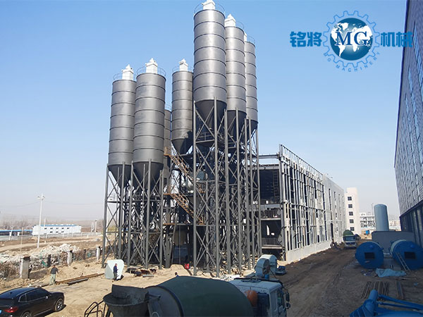 如何規範幹粉砂漿(jiāng)設備人員的操(cāo)作? 如何規範幹粉(fěn)砂漿設備人員(yuán)的(de)操作?