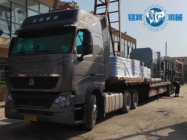 內（nèi）蒙幹混砂漿設備（bèi）發貨現場