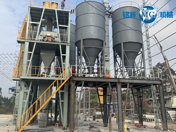 幹粉攪拌機在外流(liú)設施上的檢修測試 幹粉攪(jiǎo)拌(bàn)機在外流設施上的檢修(xiū)測試