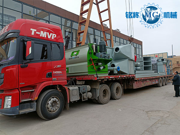 甘肅時產（chǎn）20噸幹粉砂漿設備（bèi）裝車現場