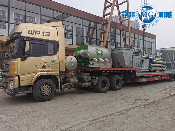 新（xīn）疆幹粉砂漿生產線發貨裝車現場