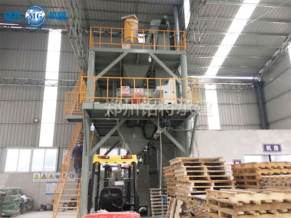 多個瓶頸導致綜(zōng)合利用率低,磷石膏綜合利用(yòng)為何成(chéng)為老大難? 多個瓶頸導致(zhì)綜合利用率低,磷(lín)石膏綜合利用為何成為老大難?