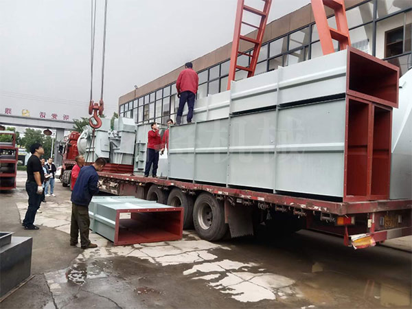 年產50萬噸全自動幹粉砂漿(jiāng)生產(chǎn)線(xiàn)第十二車發往廣(guǎng)東 年產50萬噸(dūn)全自動幹粉砂漿生產線第十二車發往廣東